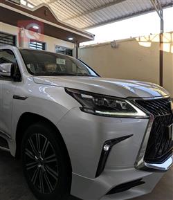 Lexus LX